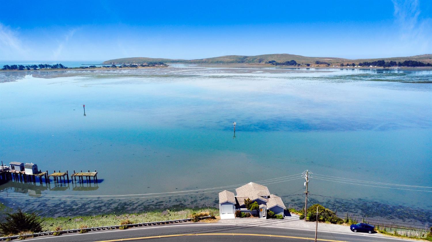 Detail Gallery Image 5 of 43 For 625 Highway 1 Hwy, Bodega Bay,  CA 94923 - 2 Beds | 1/1 Baths