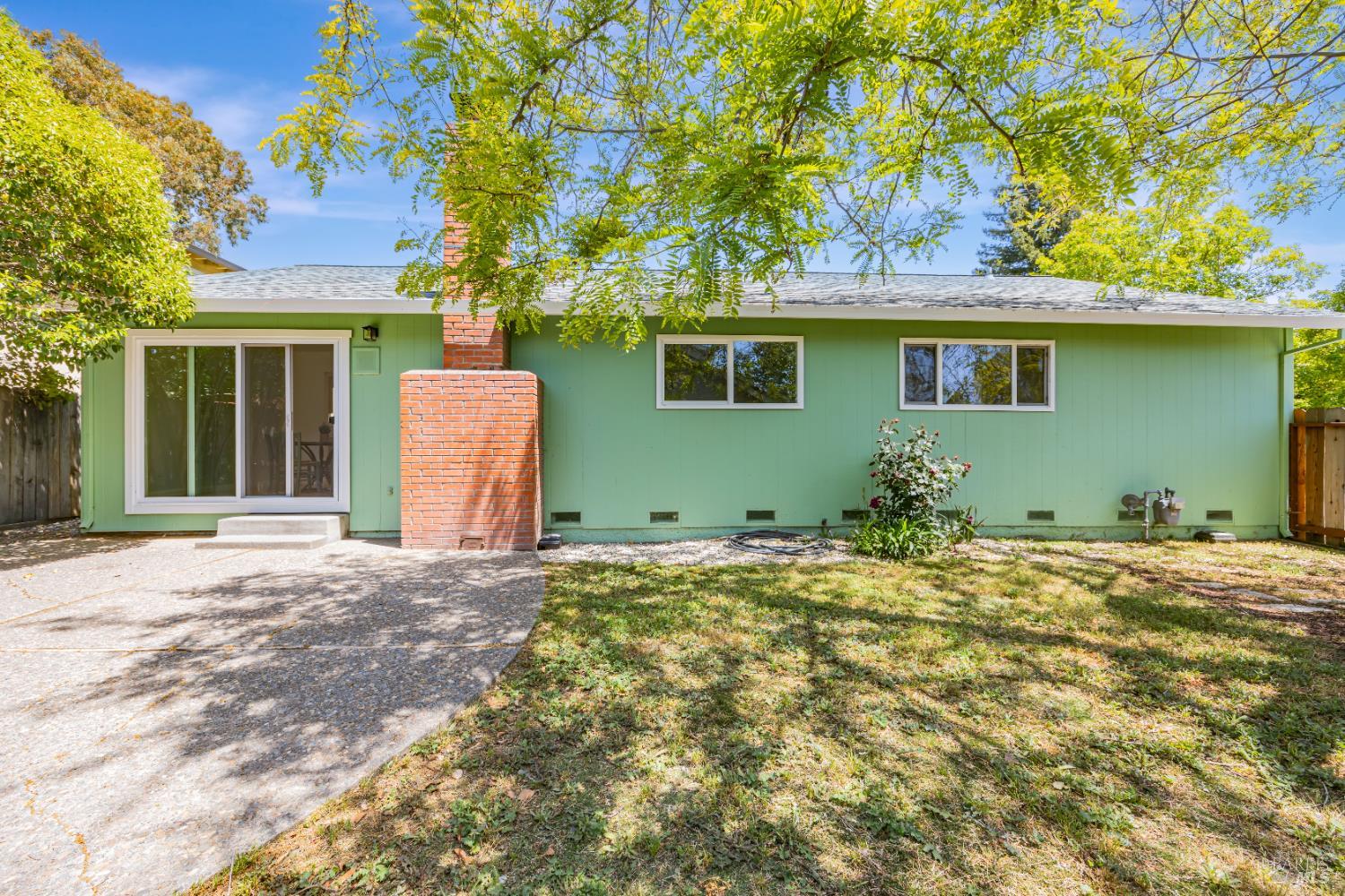 Detail Gallery Image 46 of 51 For 501 Garfield Park Ave, Santa Rosa,  CA 95409 - 4 Beds | 2 Baths