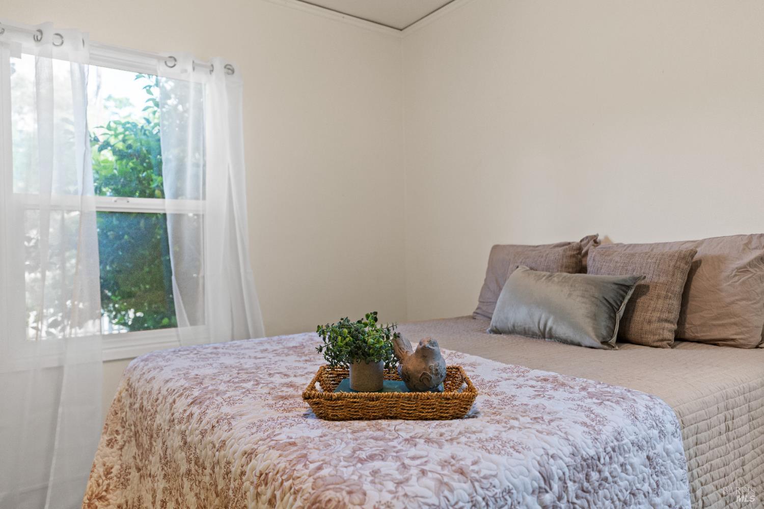 Detail Gallery Image 13 of 29 For 341 Jones St, Ukiah,  CA 95482 - 2 Beds | 1 Baths
