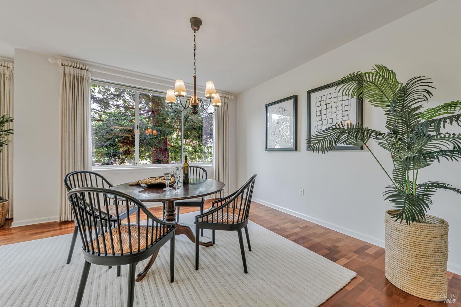 Detail Gallery Image 18 of 43 For 600 Deer Valley Rd 1e,  San Rafael,  CA 94903 - 2 Beds | 3 Baths