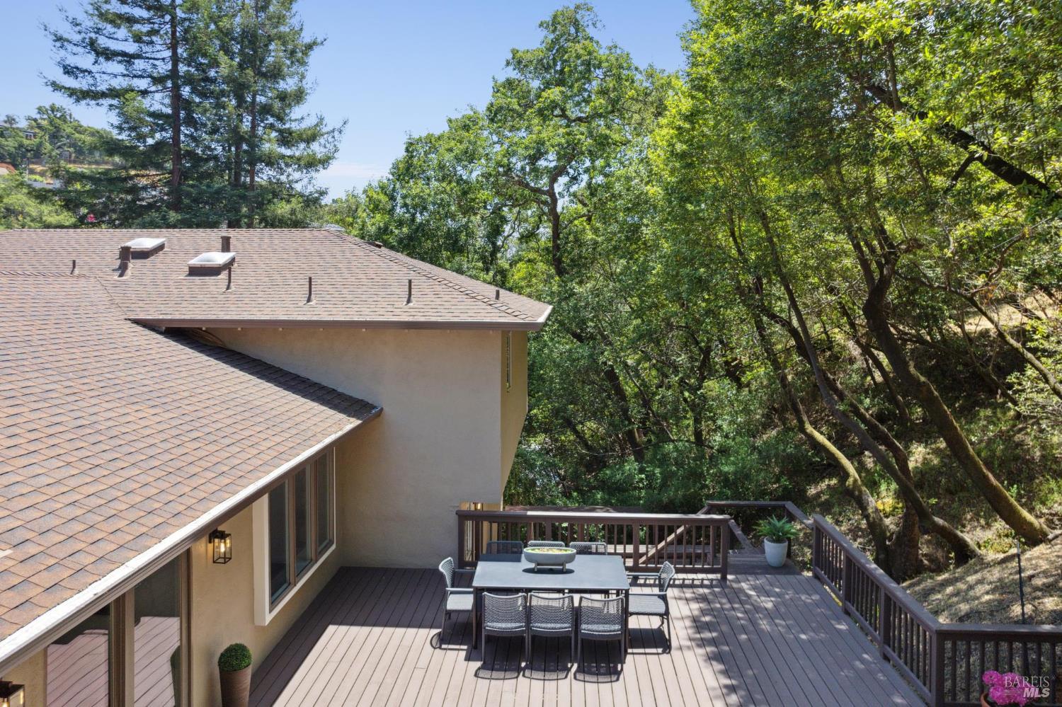 Detail Gallery Image 50 of 59 For 305 N Almenar Dr, Greenbrae,  CA 94904 - 4 Beds | 4 Baths