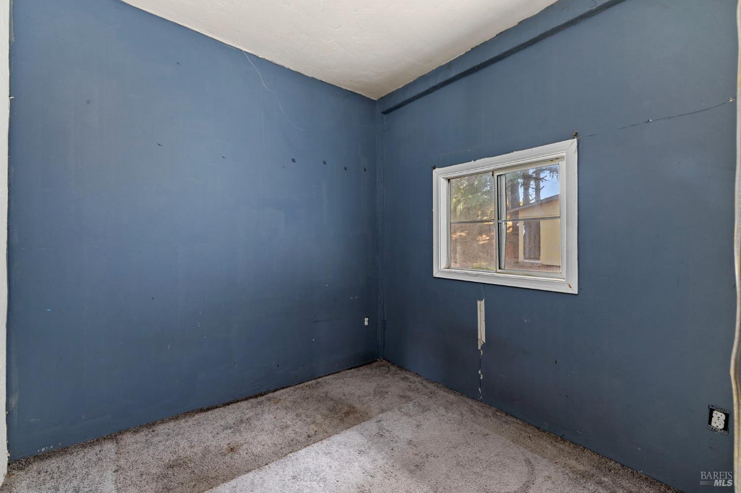Detail Gallery Image 18 of 61 For 4335 Bodega Ave, Petaluma,  CA 95942 - 4 Beds | 3/1 Baths