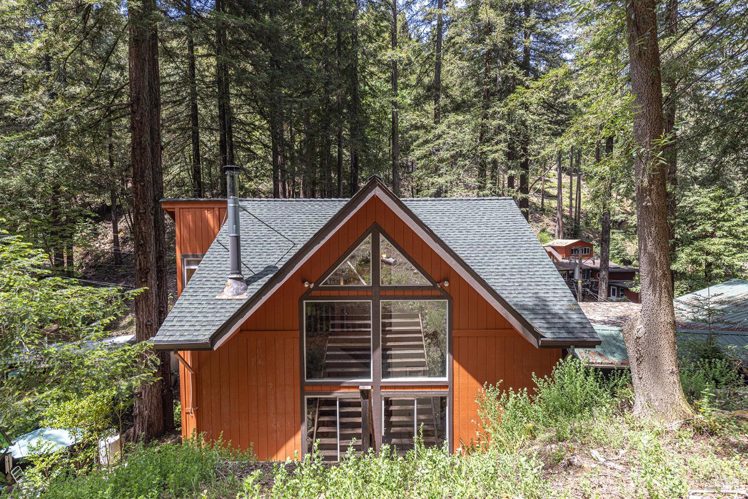 Detail Gallery Image 31 of 33 For 19369 Hidden Valley Rd, Guerneville,  CA 95446 - 3 Beds | 2 Baths