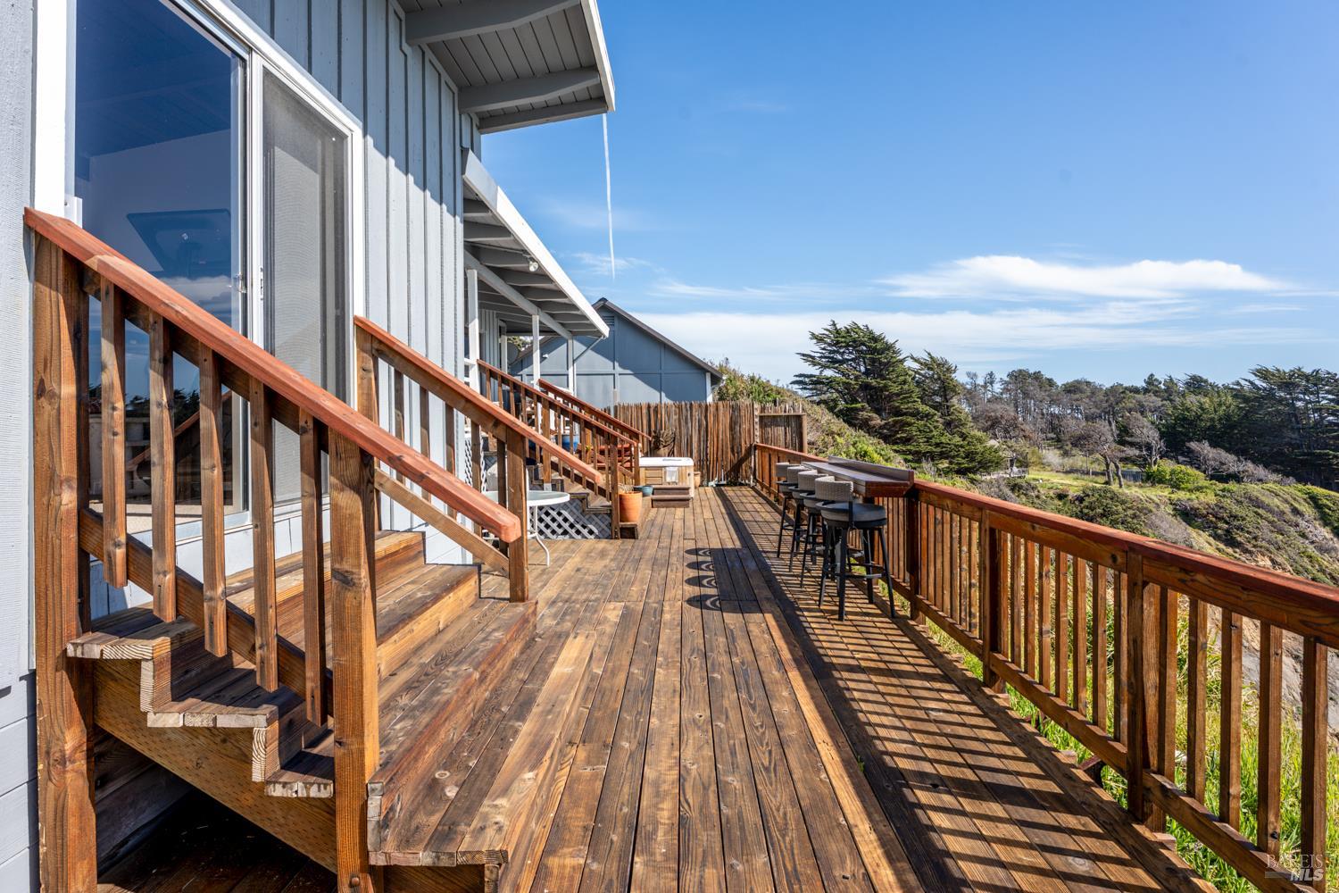 Detail Gallery Image 23 of 52 For 33500 S Highway 1 Unkn, Gualala,  CA 95445 - 3 Beds | 3 Baths
