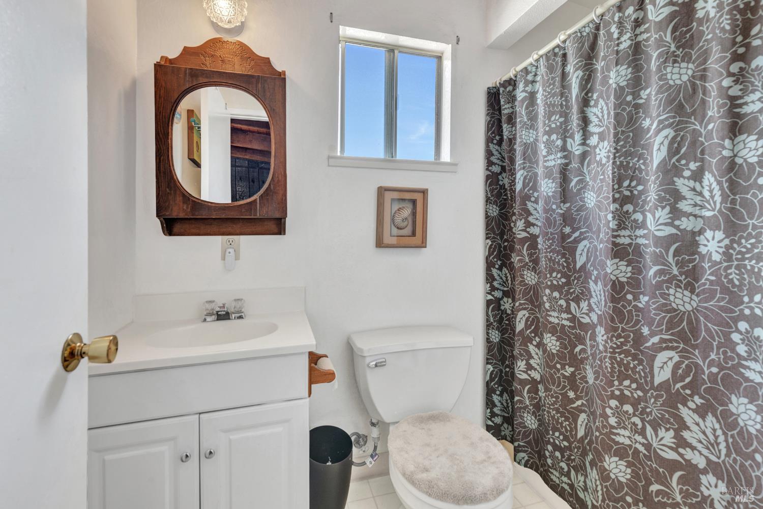 Detail Gallery Image 20 of 34 For 1324 Delwood St, Vallejo,  CA 94591 - 3 Beds | 2 Baths