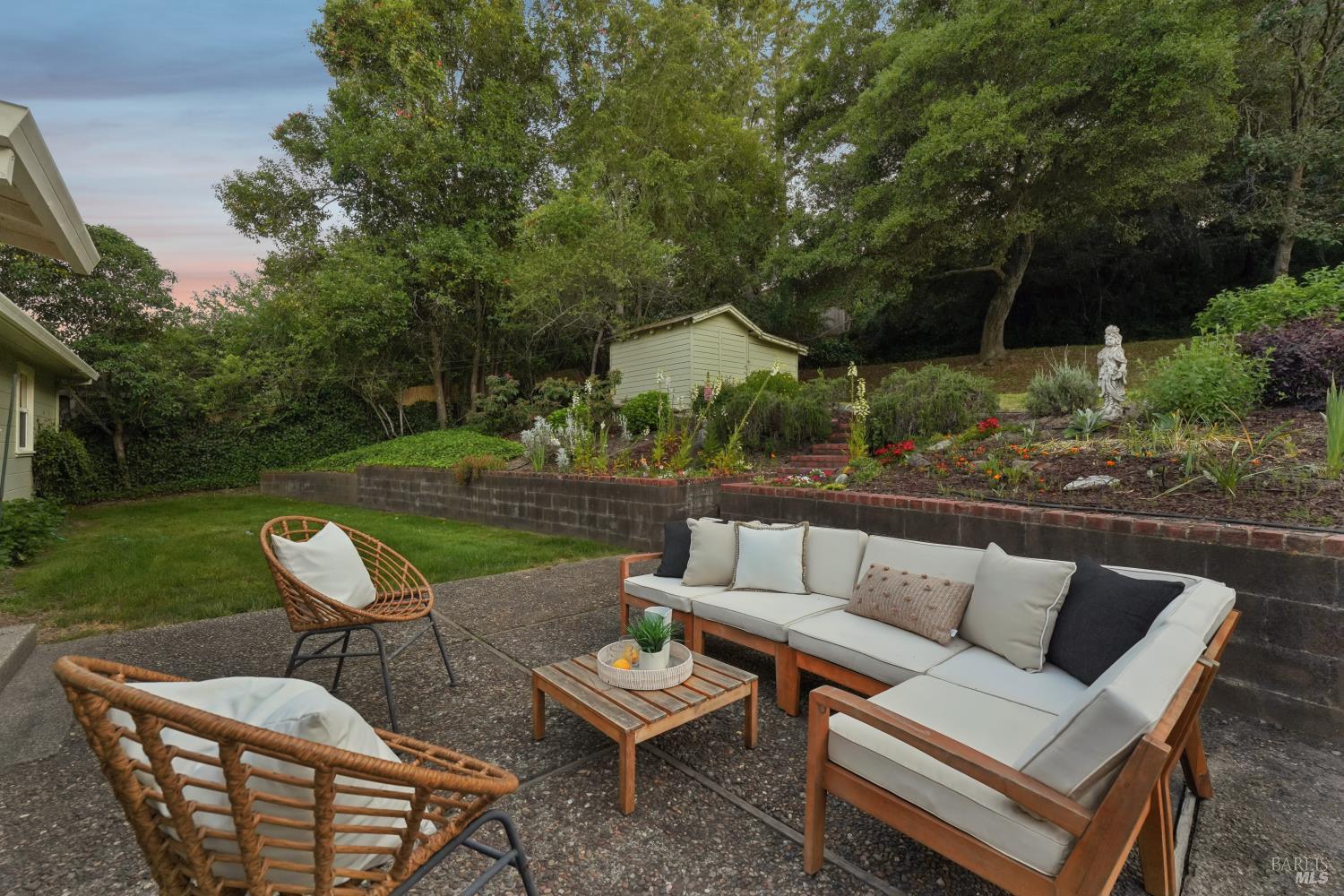 Detail Gallery Image 27 of 60 For 1400 High School Rd, Sebastopol,  CA 95472 - 3 Beds | 2 Baths