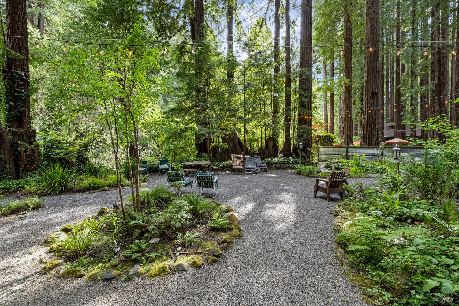 Detail Gallery Image 46 of 89 For 18 Wildwood Ln, Cazadero,  CA 95421 - 4 Beds | 3 Baths