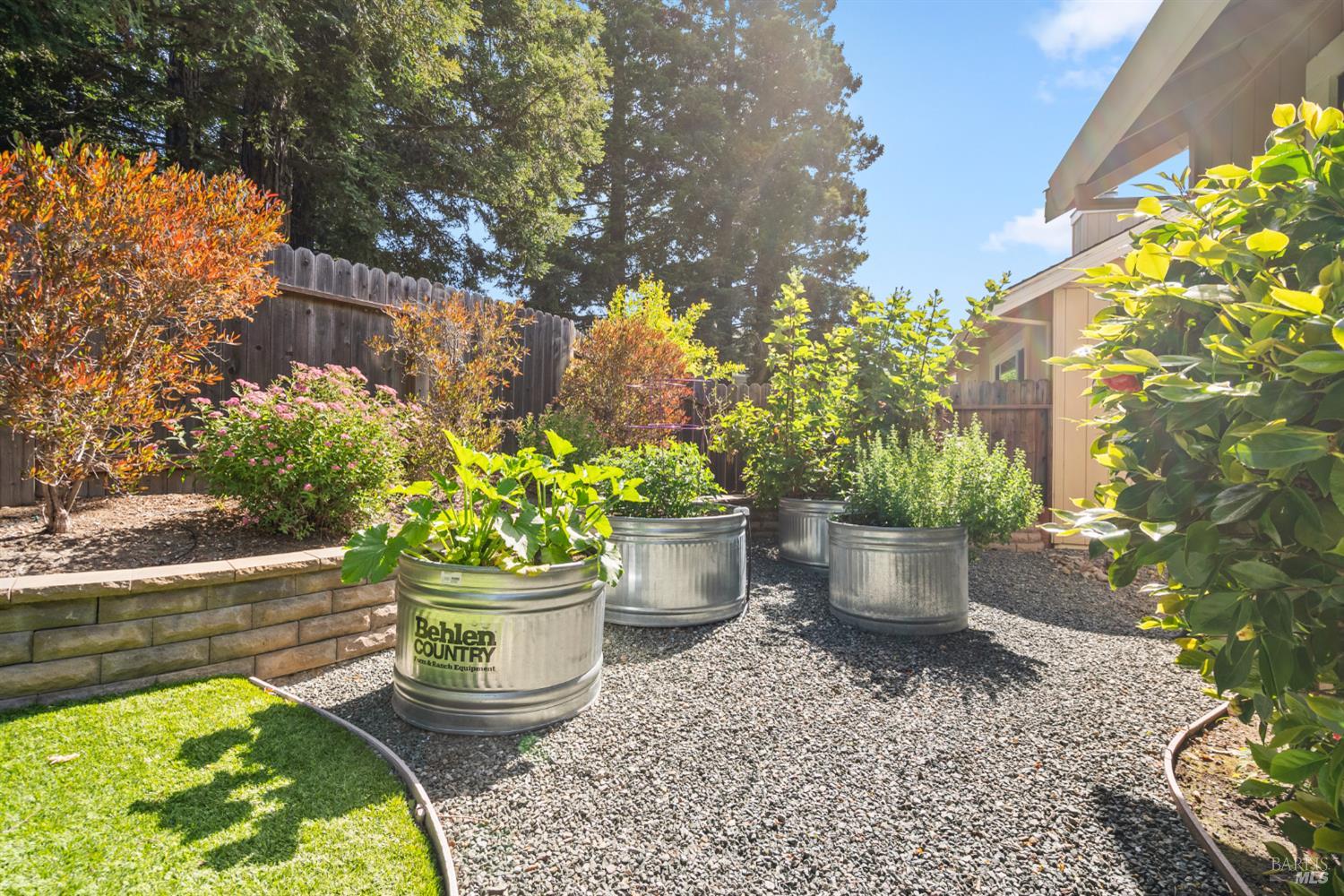 Detail Gallery Image 30 of 48 For 175 Saint James Dr, Sonoma,  CA 95476 - 2 Beds | 2 Baths