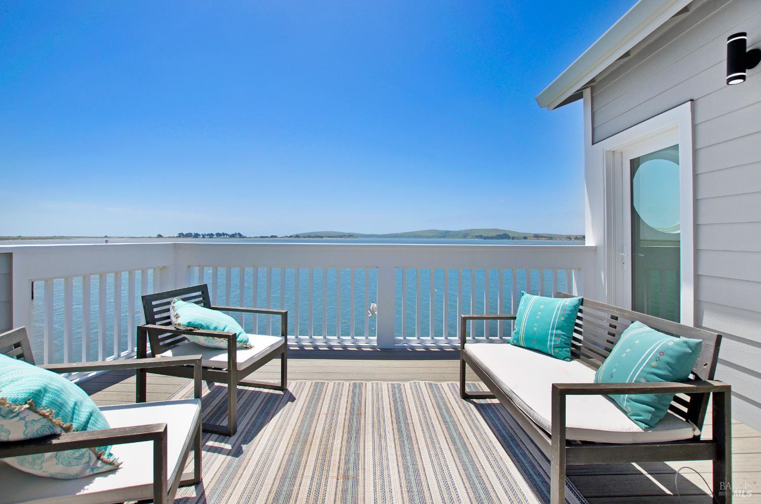 Detail Gallery Image 1 of 43 For 625 Highway 1 Hwy, Bodega Bay,  CA 94923 - 2 Beds | 1/1 Baths