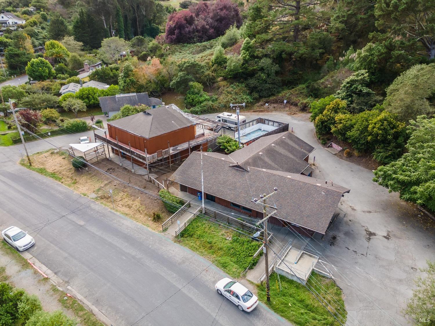 Detail Gallery Image 6 of 6 For 16 Brighton Ave, Bolinas,  CA 94924 - – Beds | – Baths