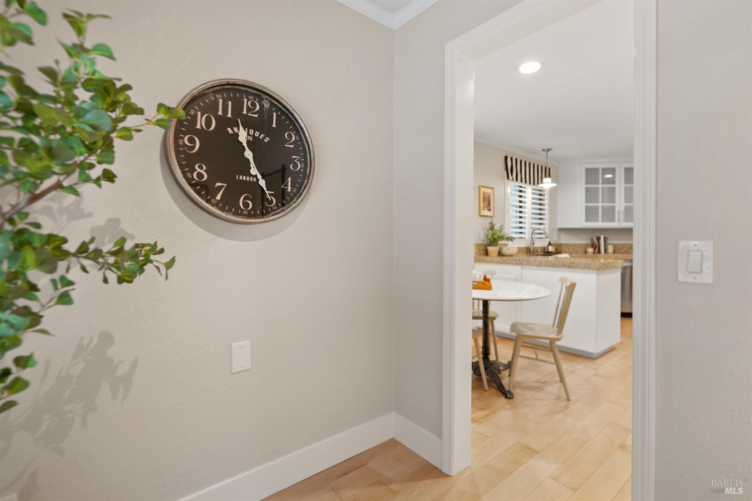 Detail Gallery Image 18 of 48 For 175 Saint James Dr, Sonoma,  CA 95476 - 2 Beds | 2 Baths