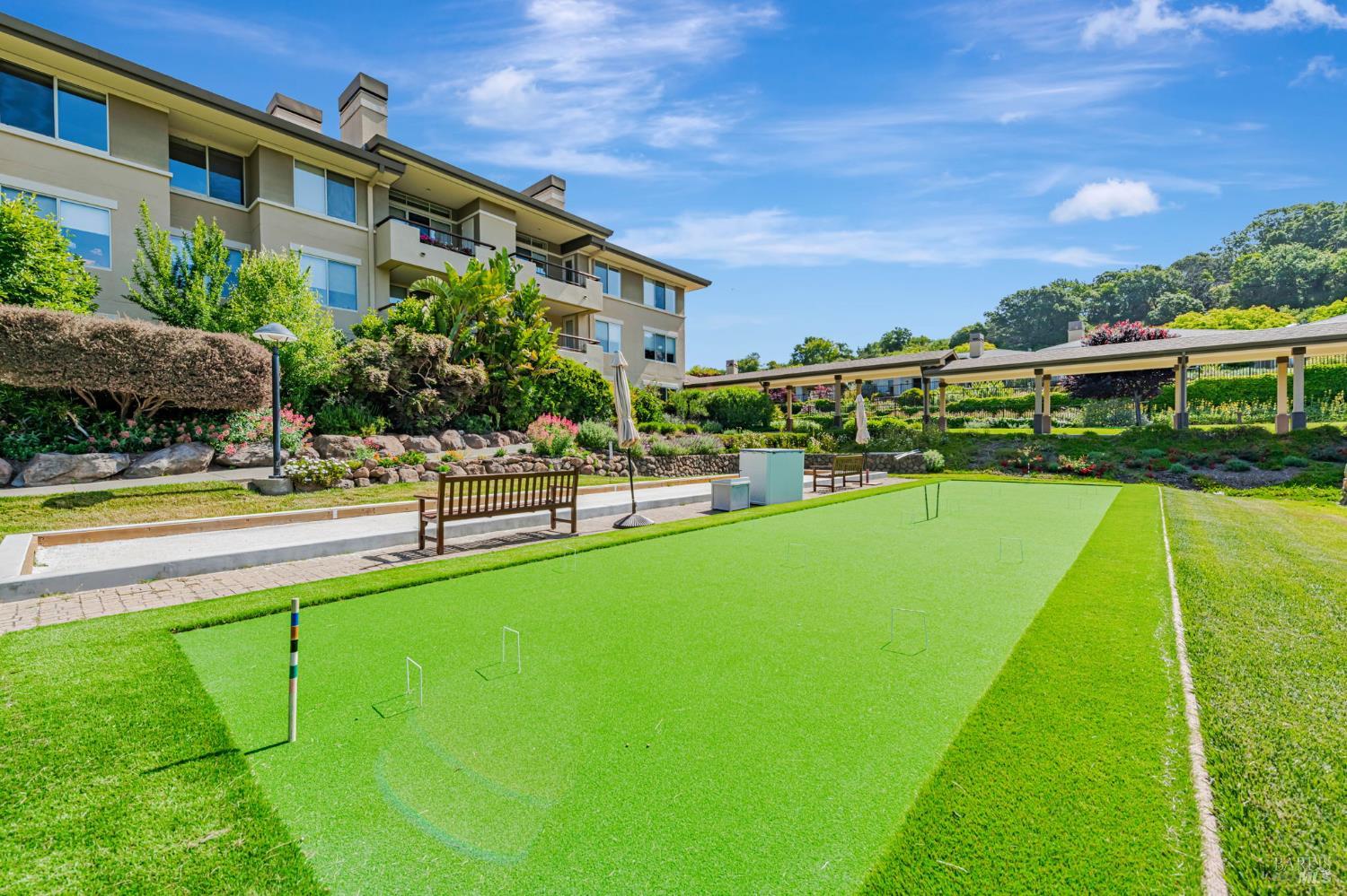 Detail Gallery Image 43 of 43 For 600 Deer Valley Rd 1e,  San Rafael,  CA 94903 - 2 Beds | 3 Baths