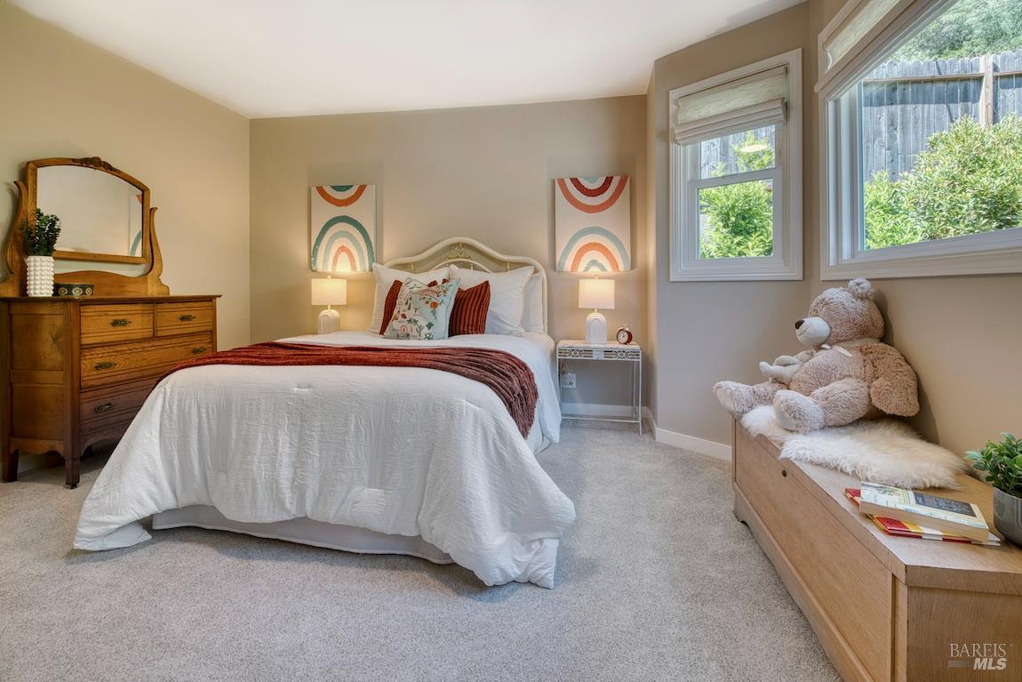 Detail Gallery Image 26 of 48 For 41 Salinas Ave, San Anselmo,  CA 94960 - 3 Beds | 3 Baths