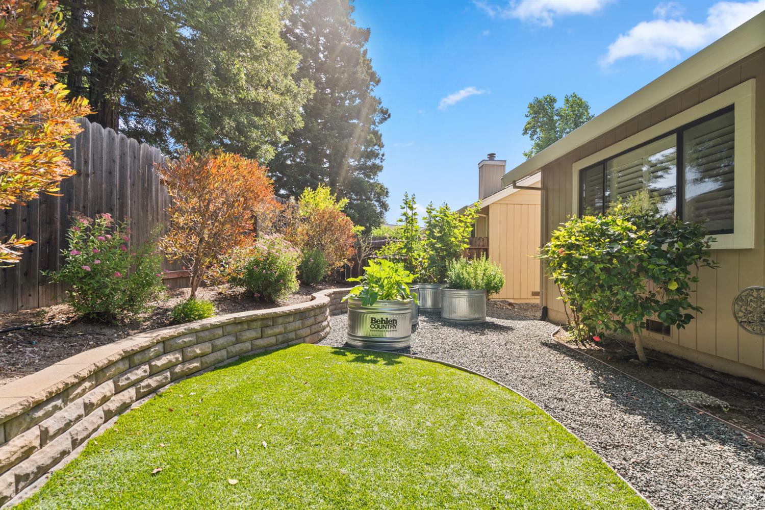 Detail Gallery Image 31 of 48 For 175 Saint James Dr, Sonoma,  CA 95476 - 2 Beds | 2 Baths