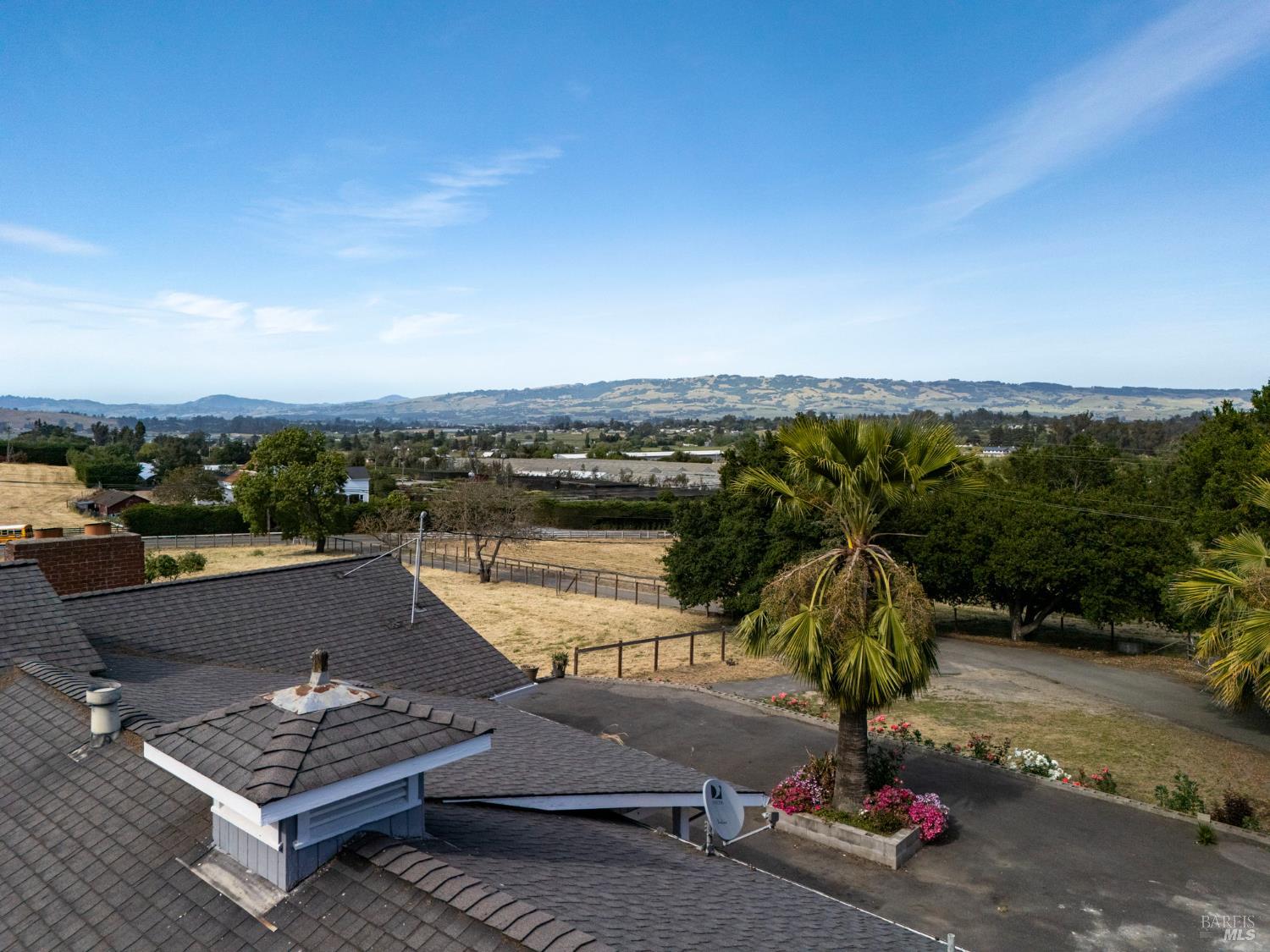 Detail Gallery Image 61 of 61 For 4335 Bodega Ave, Petaluma,  CA 95942 - 4 Beds | 3/1 Baths