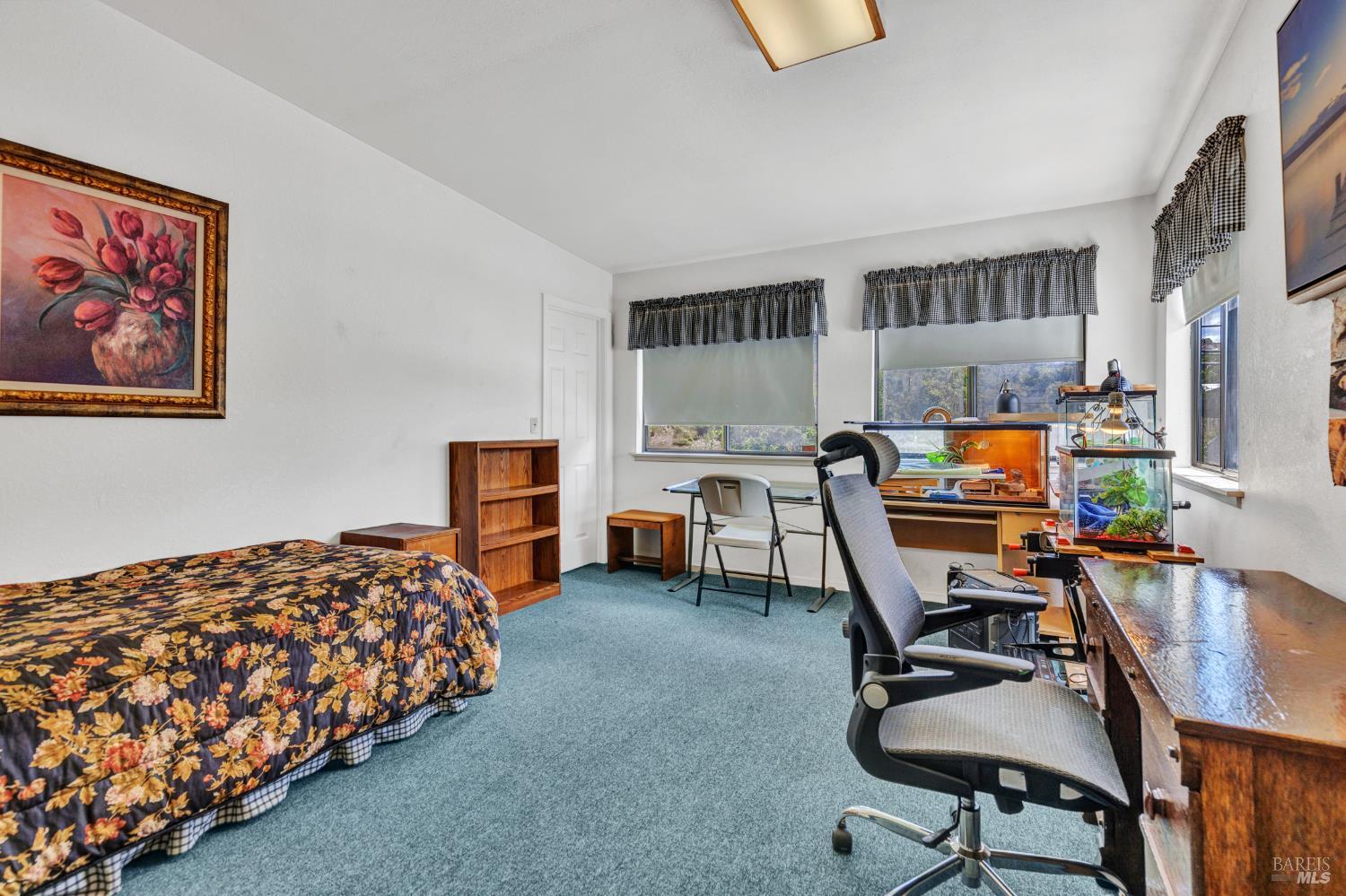 Detail Gallery Image 21 of 34 For 1324 Delwood St, Vallejo,  CA 94591 - 3 Beds | 2 Baths