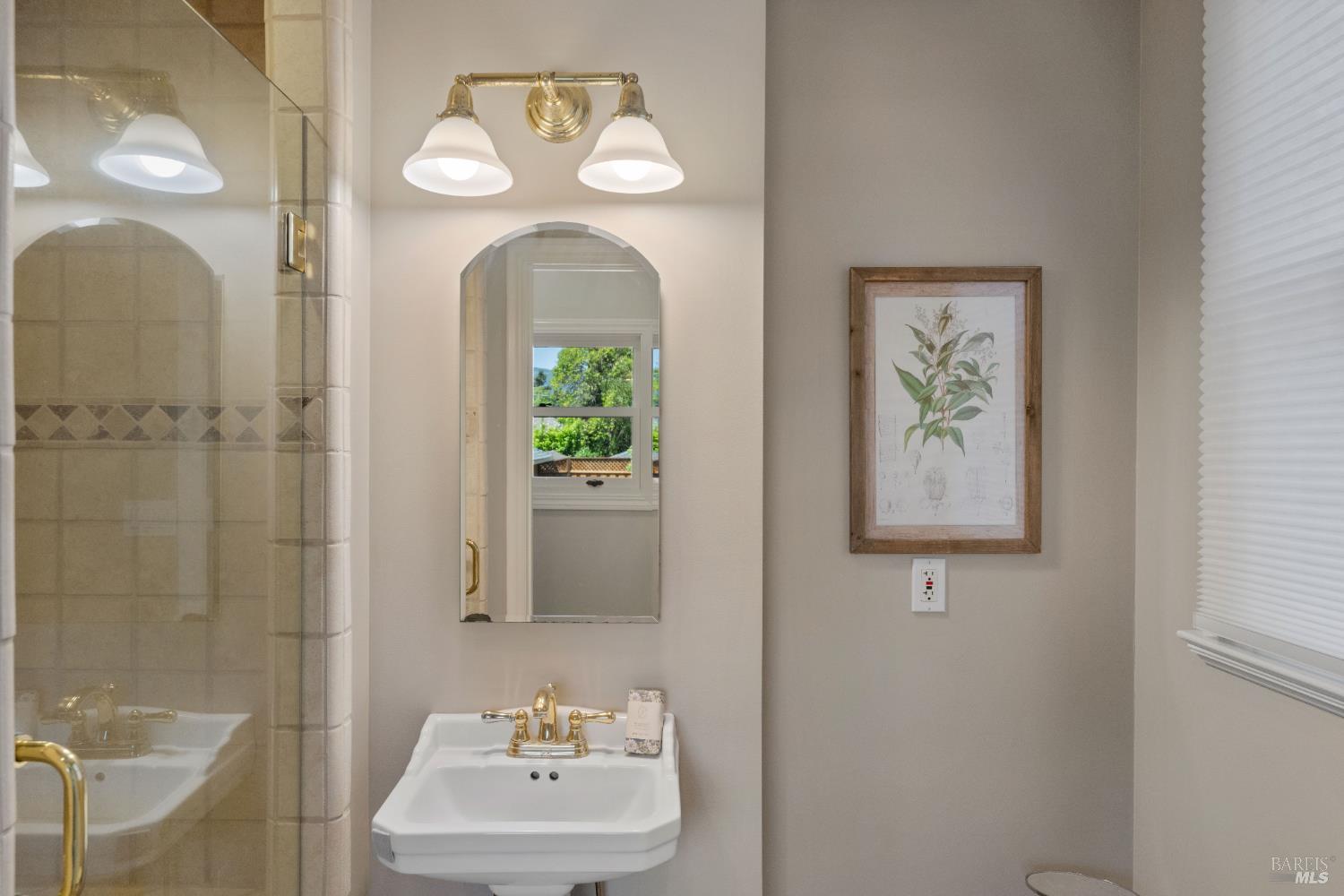 Detail Gallery Image 21 of 63 For 190 Franklin St, Napa,  CA 94558 - 4 Beds | 3 Baths