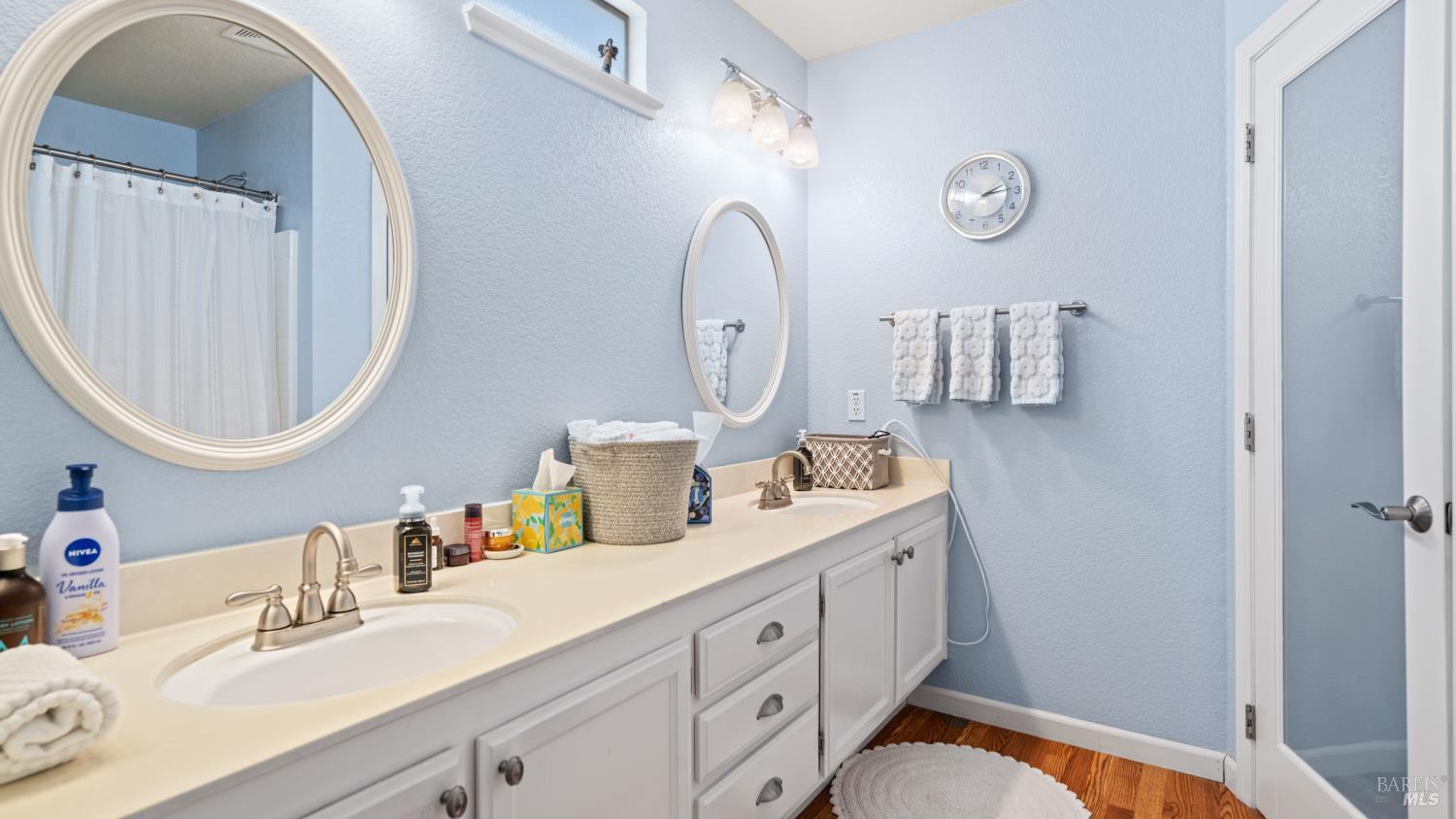 Detail Gallery Image 24 of 44 For 540 Wicklow Dr, Vacaville,  CA 95688 - 3 Beds | 2/1 Baths