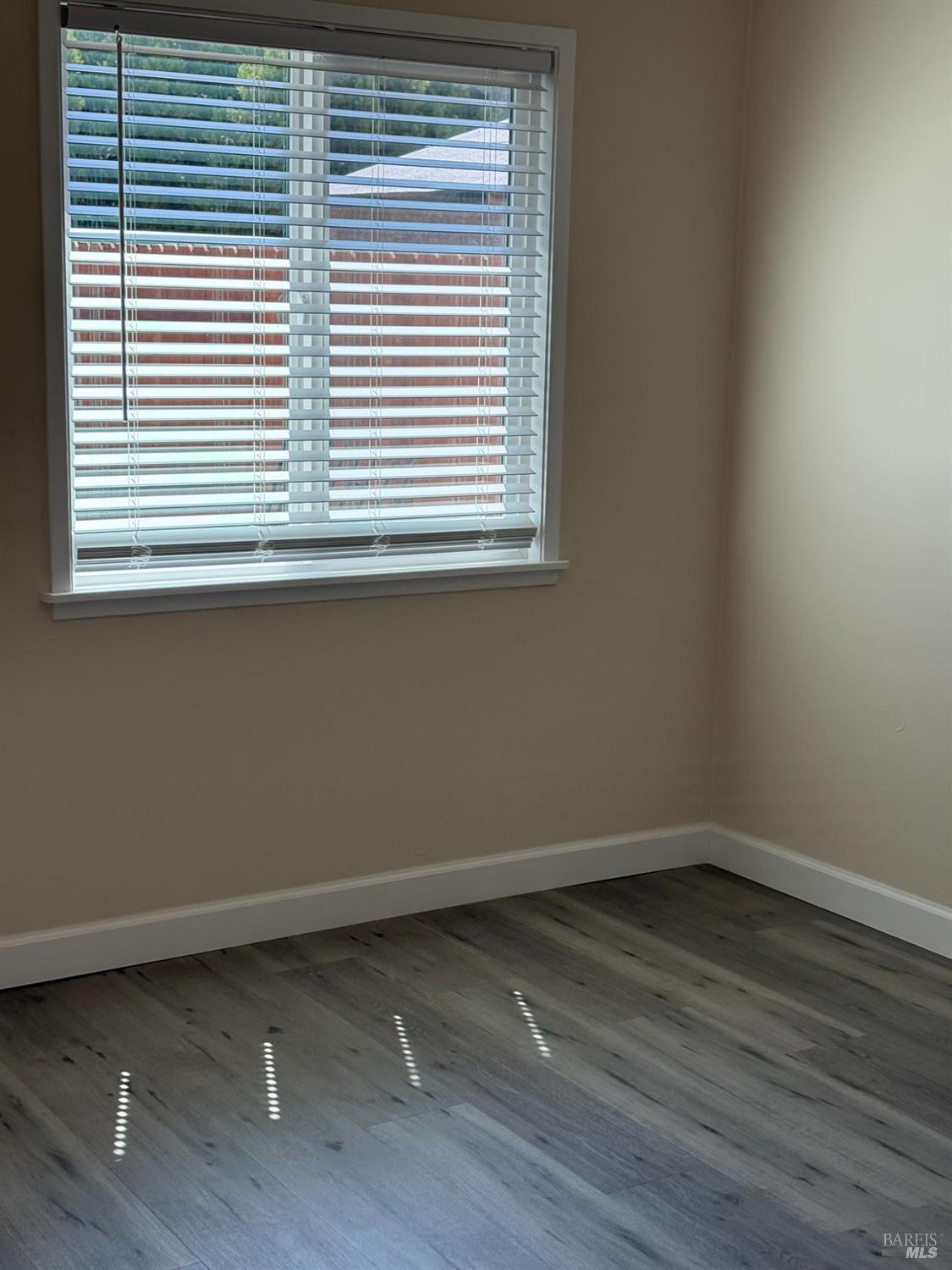 Detail Gallery Image 8 of 20 For 1512 Jefferson St, Fairfield,  CA 94533 - 2 Beds | 1 Baths