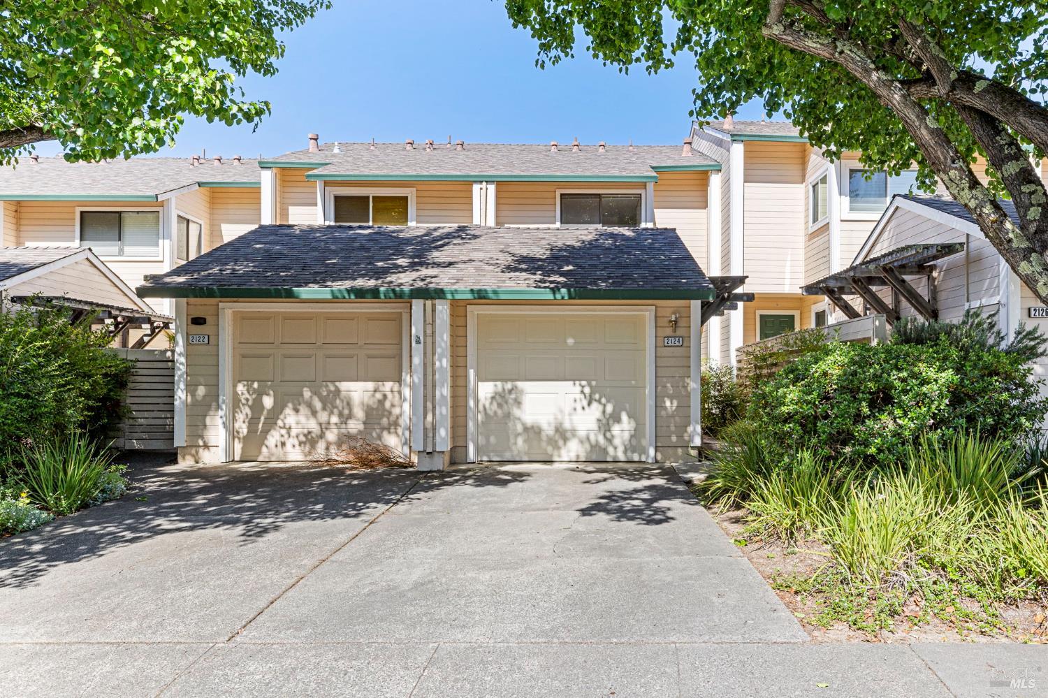 Detail Gallery Image 30 of 34 For 2124 Chianti Dr, Santa Rosa,  CA 95403 - 3 Beds | 2/1 Baths