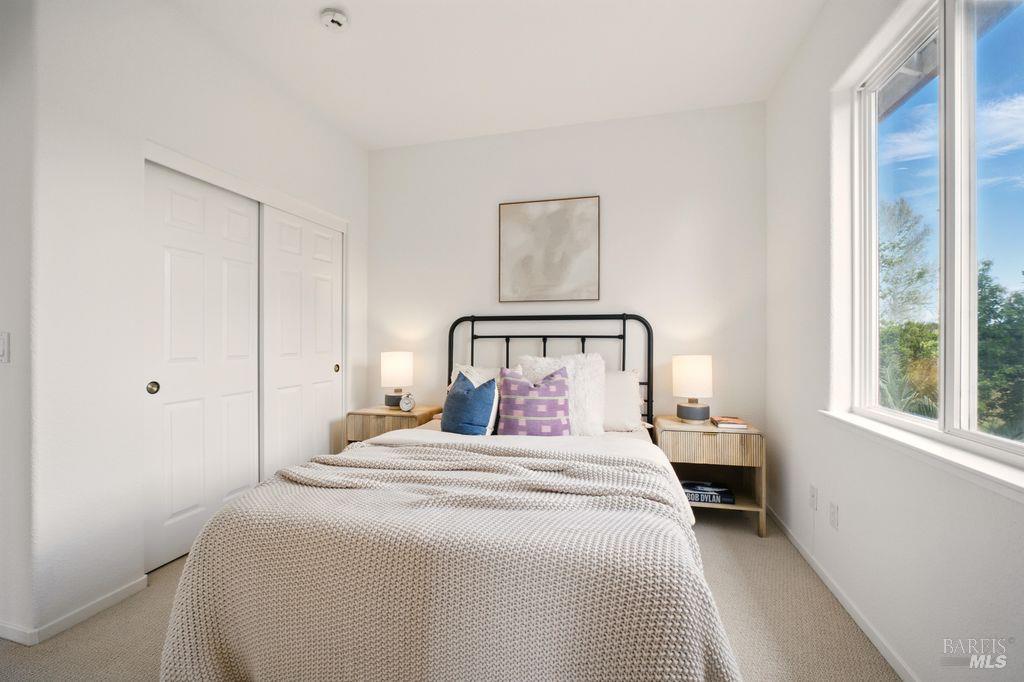 Detail Gallery Image 24 of 41 For 1935 Sestri Ln, Petaluma,  CA 94954 - 4 Beds | 4 Baths