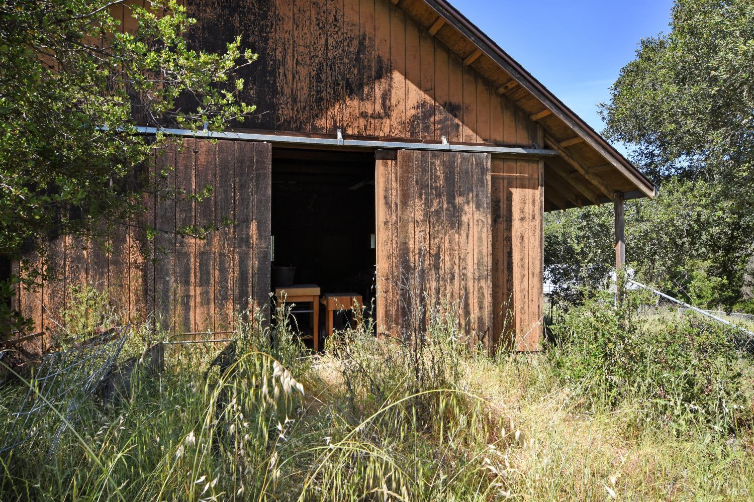 Detail Gallery Image 15 of 28 For 3321 Saint Helena Hwy, Saint Helena,  CA 94574 - 2 Beds | 2 Baths