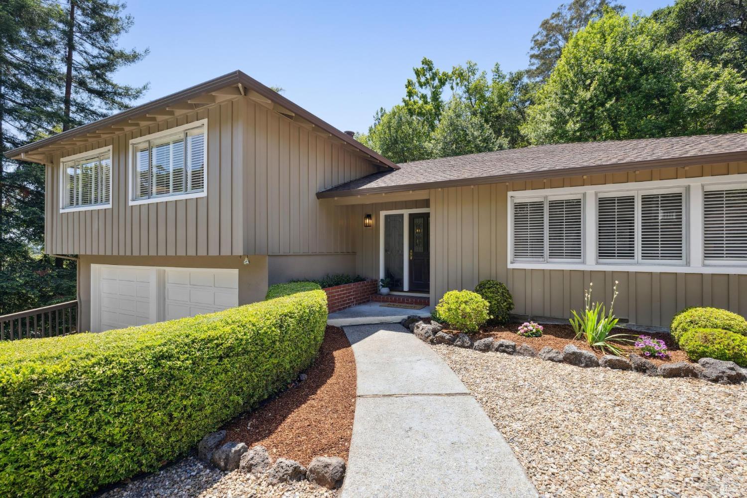 Detail Gallery Image 42 of 59 For 305 N Almenar Dr, Greenbrae,  CA 94904 - 4 Beds | 4 Baths