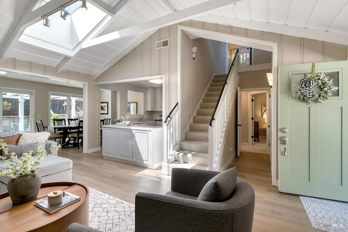 Detail Gallery Image 5 of 48 For 41 Salinas Ave, San Anselmo,  CA 94960 - 3 Beds | 3 Baths