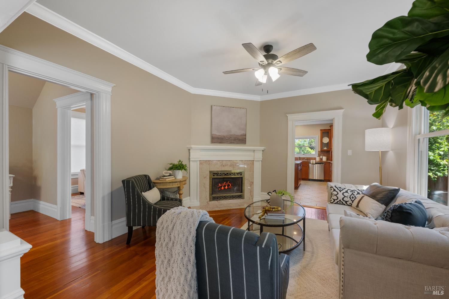 Detail Gallery Image 12 of 63 For 190 Franklin St, Napa,  CA 94558 - 4 Beds | 3 Baths