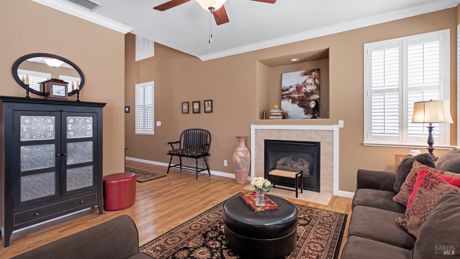 Detail Gallery Image 12 of 44 For 540 Wicklow Dr, Vacaville,  CA 95688 - 3 Beds | 2/1 Baths