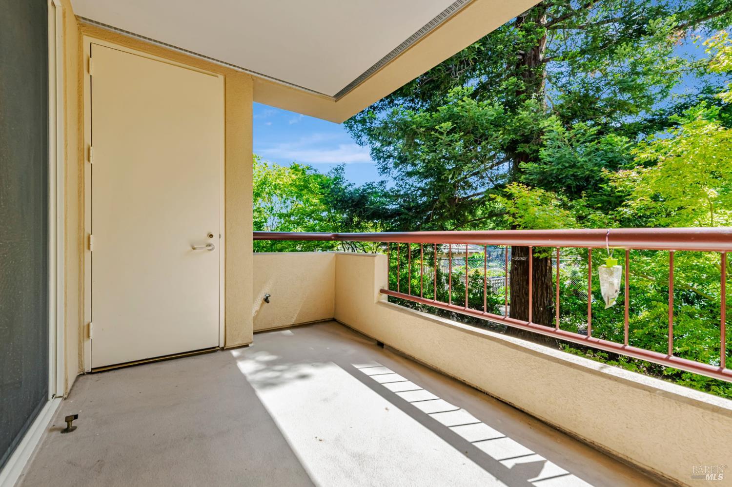 Detail Gallery Image 35 of 43 For 600 Deer Valley Rd 1e,  San Rafael,  CA 94903 - 2 Beds | 3 Baths