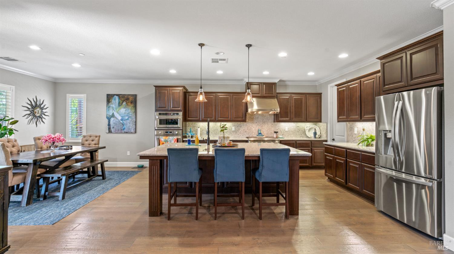 Detail Gallery Image 14 of 99 For 5049 Turnbridge Ct, Vacaville,  CA 95687 - 4 Beds | 3 Baths