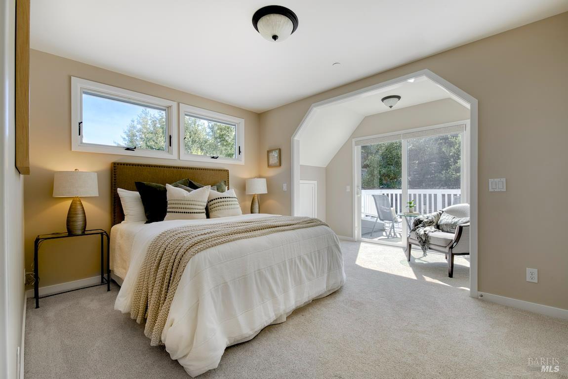 Detail Gallery Image 16 of 48 For 41 Salinas Ave, San Anselmo,  CA 94960 - 3 Beds | 3 Baths