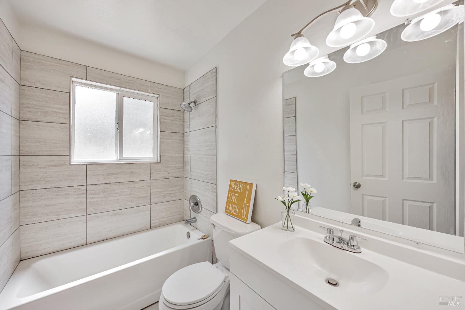 Detail Gallery Image 43 of 51 For 501 Garfield Park Ave, Santa Rosa,  CA 95409 - 4 Beds | 2 Baths