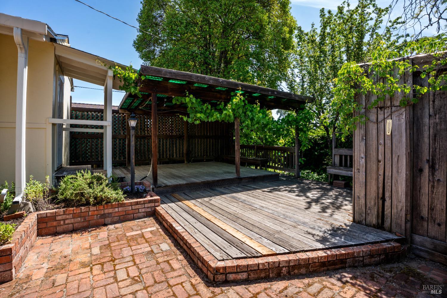 Detail Gallery Image 19 of 29 For 341 Jones St, Ukiah,  CA 95482 - 2 Beds | 1 Baths