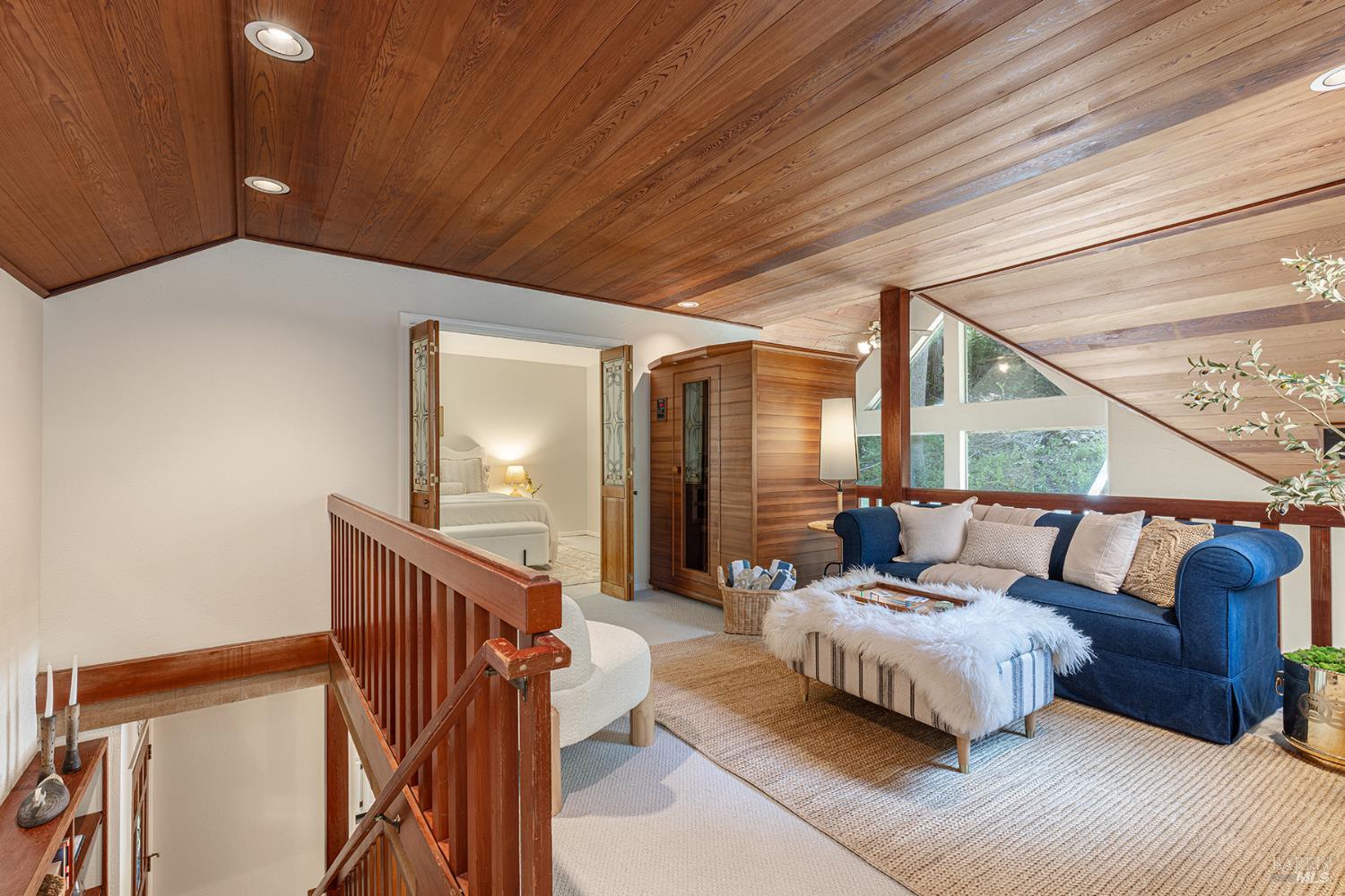 Detail Gallery Image 6 of 33 For 19369 Hidden Valley Rd, Guerneville,  CA 95446 - 3 Beds | 2 Baths