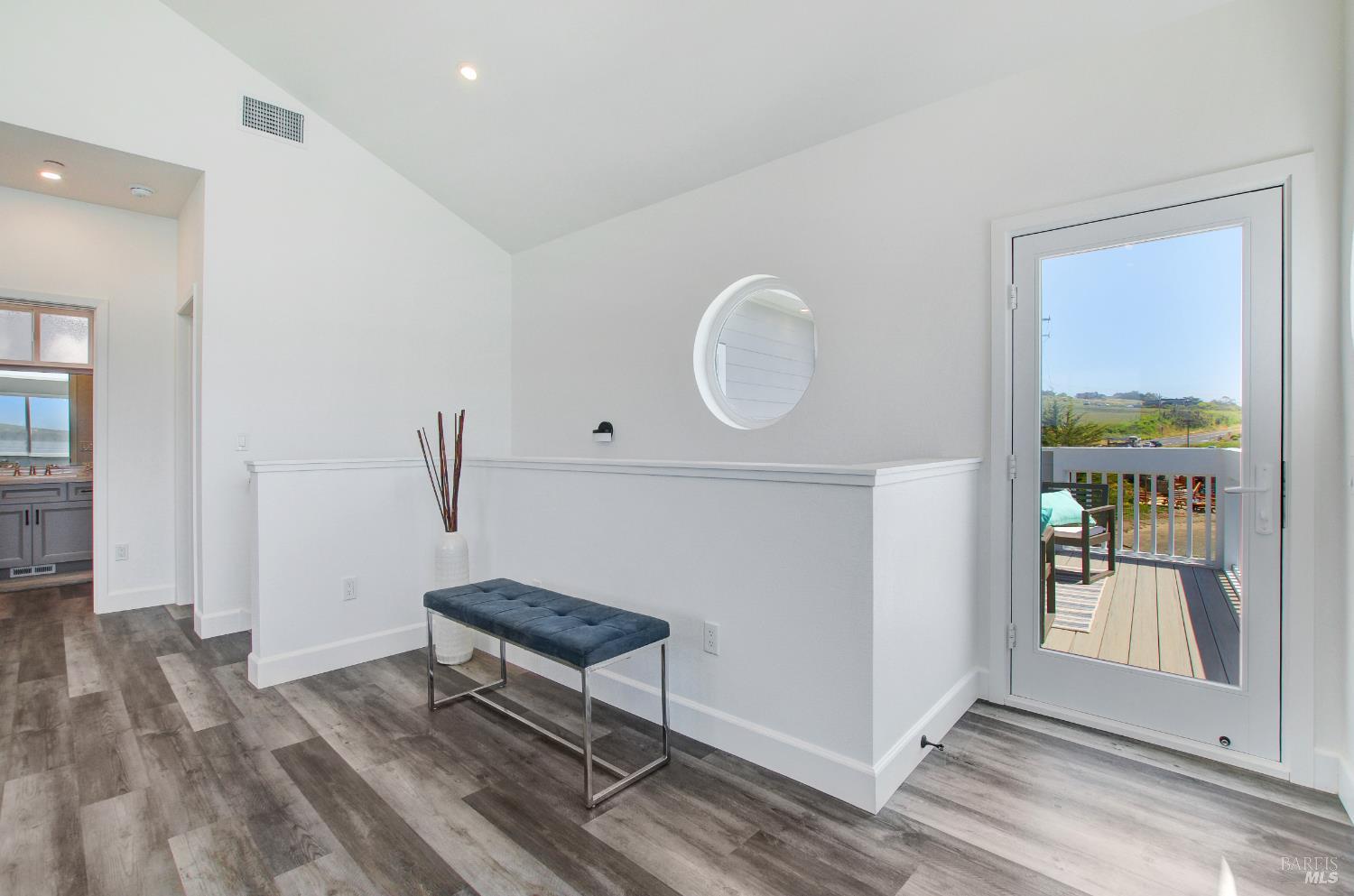 Detail Gallery Image 16 of 43 For 625 Highway 1 Hwy, Bodega Bay,  CA 94923 - 2 Beds | 1/1 Baths