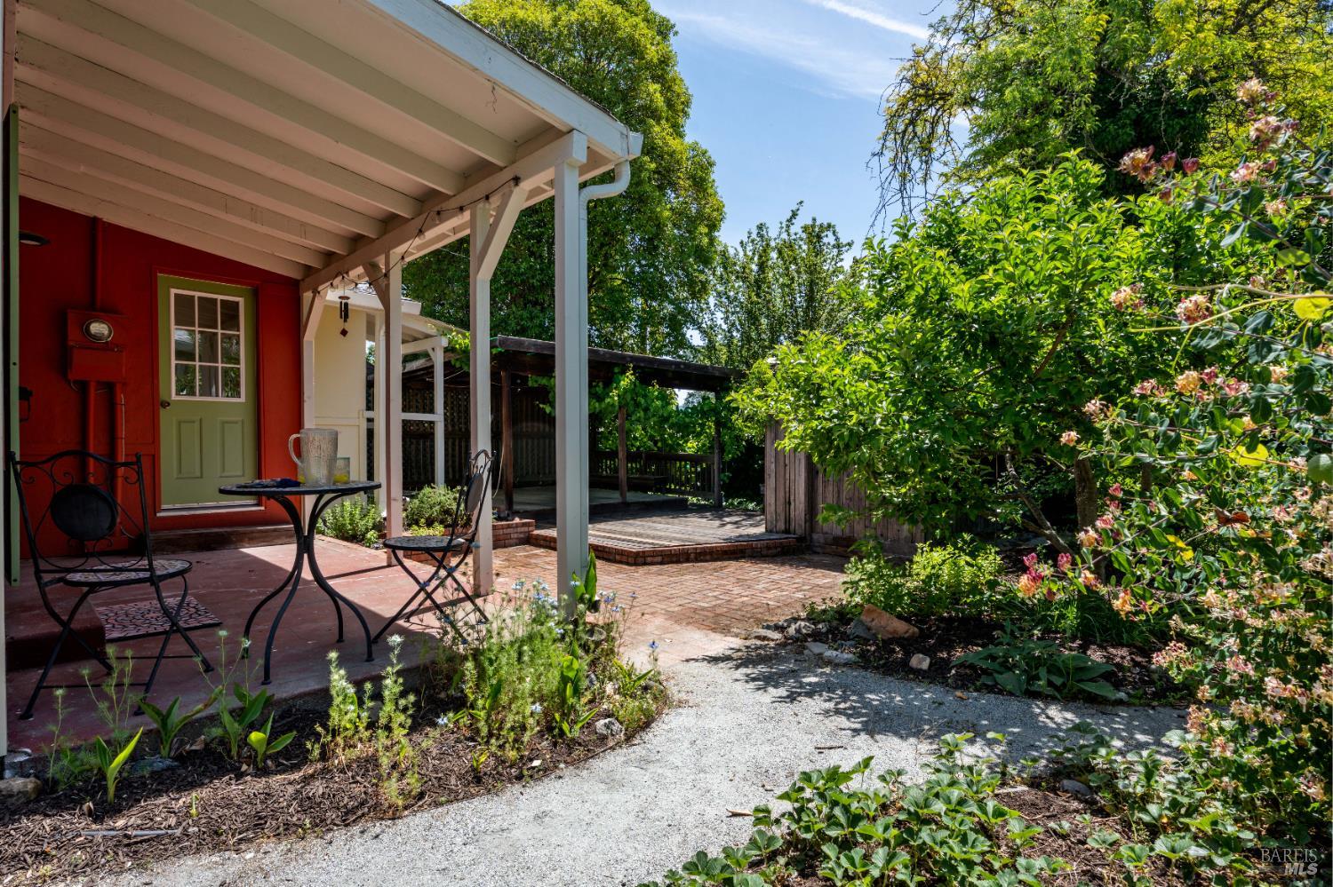 Detail Gallery Image 22 of 29 For 341 Jones St, Ukiah,  CA 95482 - 2 Beds | 1 Baths