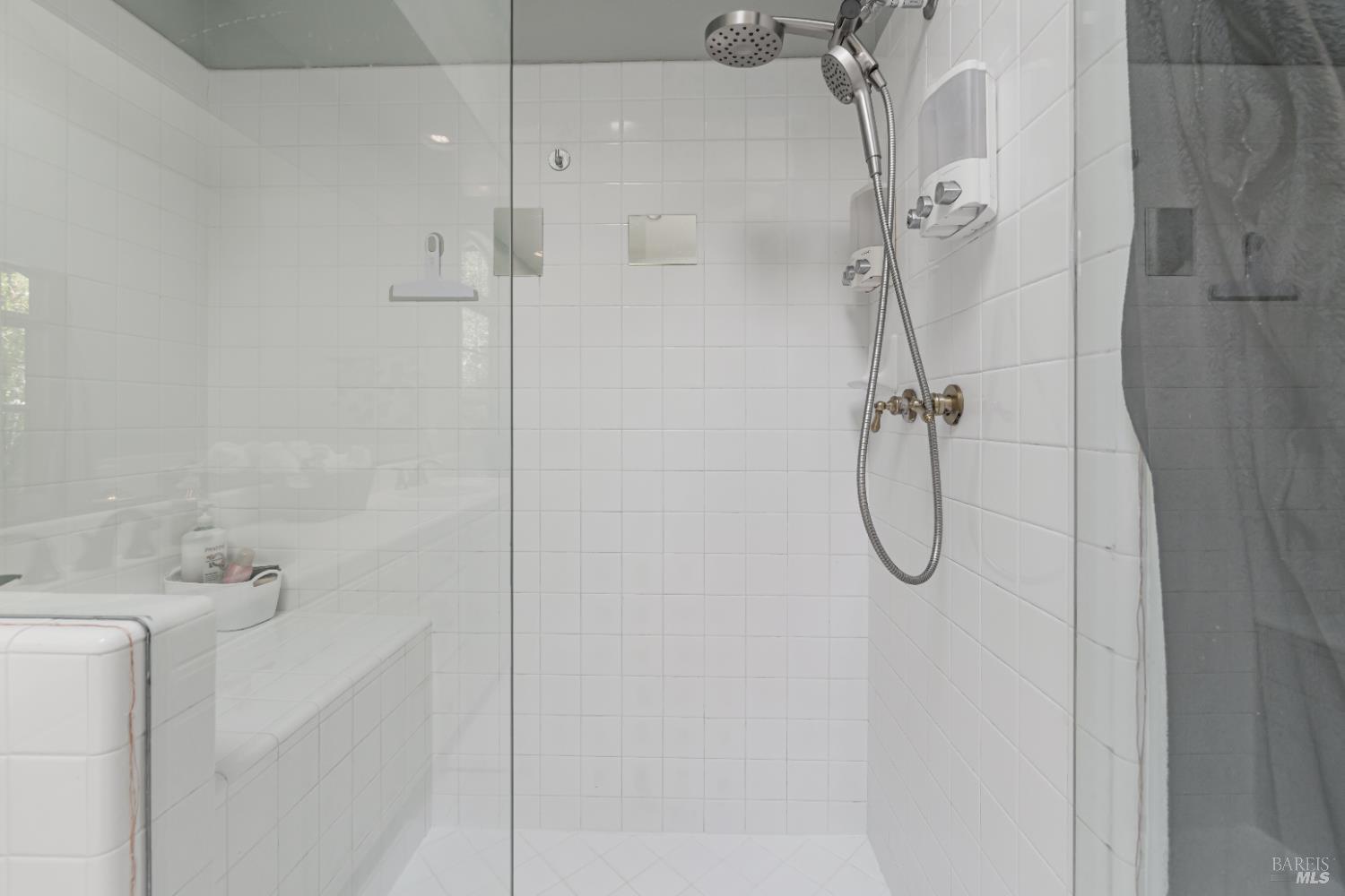 Detail Gallery Image 24 of 40 For 359 Orchid Dr, San Rafael,  CA 94903 - 4 Beds | 2/1 Baths