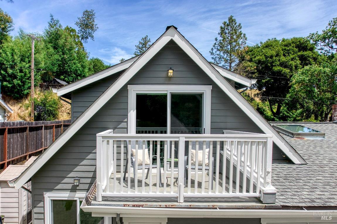 Detail Gallery Image 20 of 48 For 41 Salinas Ave, San Anselmo,  CA 94960 - 3 Beds | 3 Baths