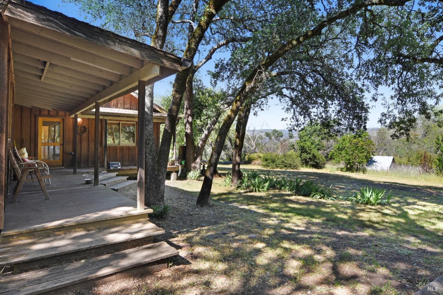 Detail Gallery Image 1 of 28 For 3321 Saint Helena Hwy, Saint Helena,  CA 94574 - 2 Beds | 2 Baths