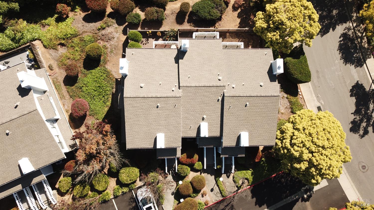 Detail Gallery Image 21 of 22 For 2145 Clearview Cir, Benicia,  CA 94510 - 2 Beds | 2/1 Baths