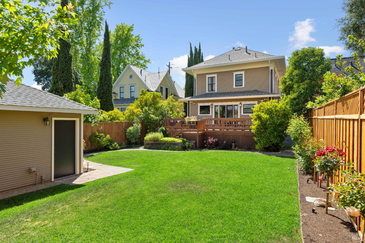 Detail Gallery Image 51 of 63 For 190 Franklin St, Napa,  CA 94558 - 4 Beds | 3 Baths