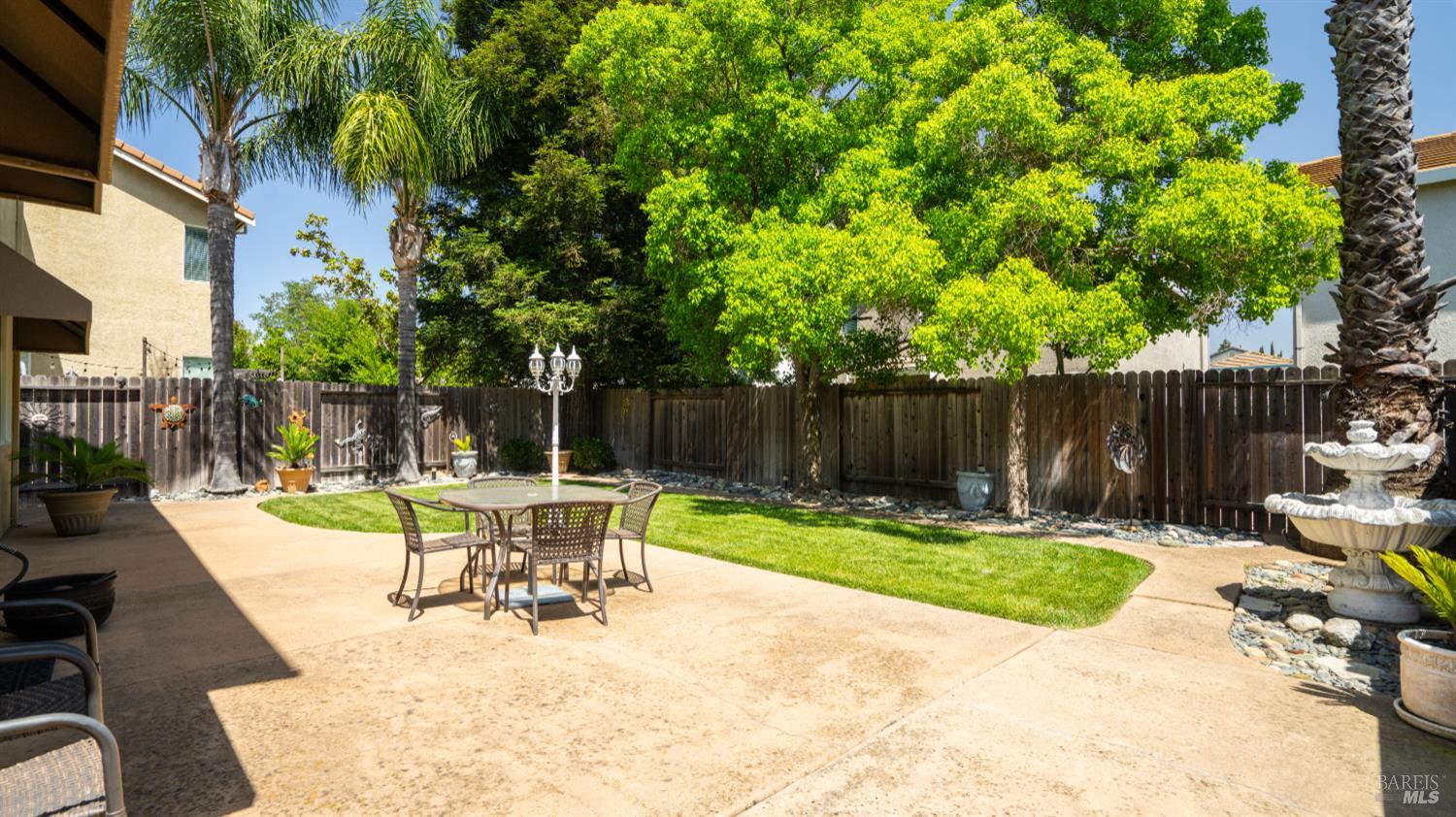 Detail Gallery Image 38 of 44 For 540 Wicklow Dr, Vacaville,  CA 95688 - 3 Beds | 2/1 Baths