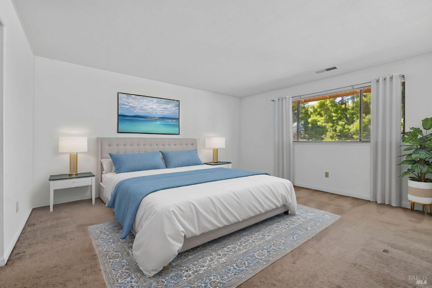 Detail Gallery Image 14 of 34 For 2124 Chianti Dr, Santa Rosa,  CA 95403 - 3 Beds | 2/1 Baths