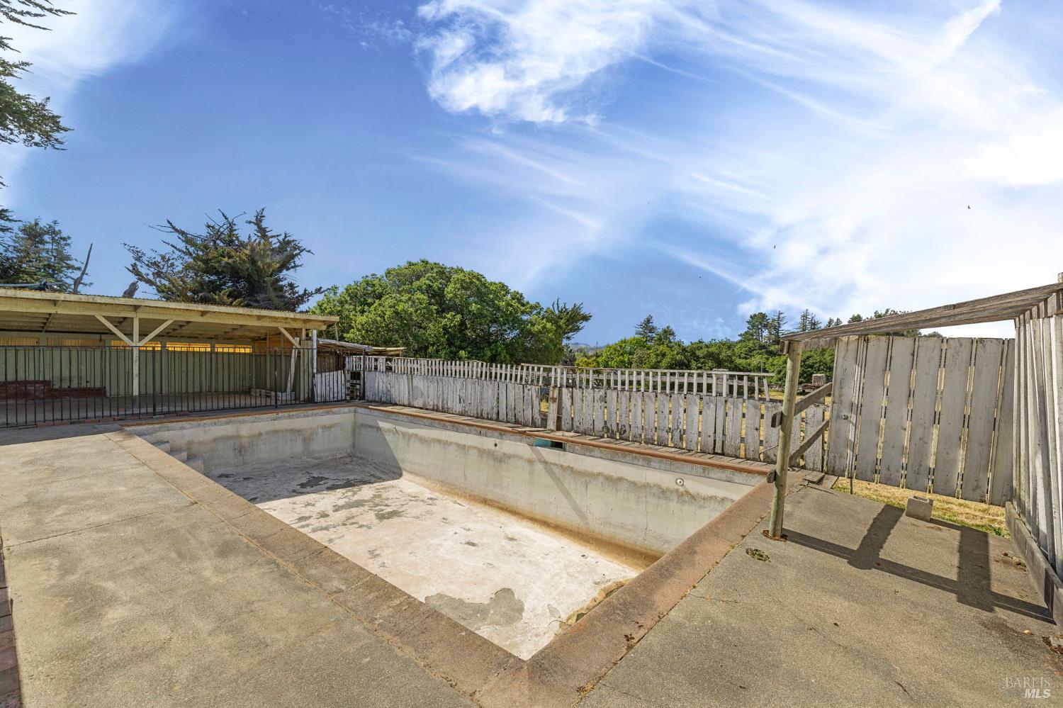 Detail Gallery Image 44 of 61 For 4335 Bodega Ave, Petaluma,  CA 95942 - 4 Beds | 3/1 Baths