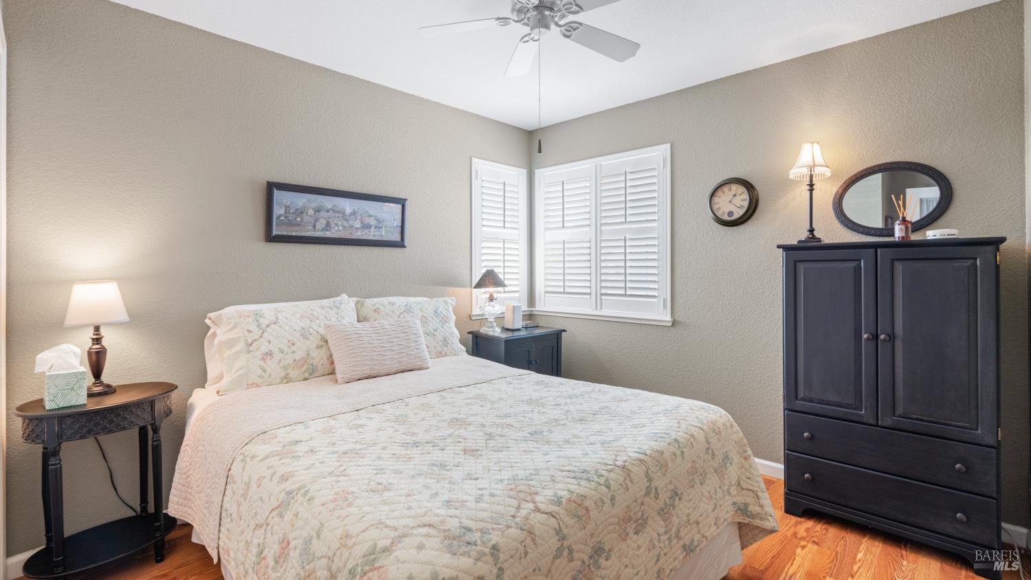 Detail Gallery Image 33 of 44 For 540 Wicklow Dr, Vacaville,  CA 95688 - 3 Beds | 2/1 Baths