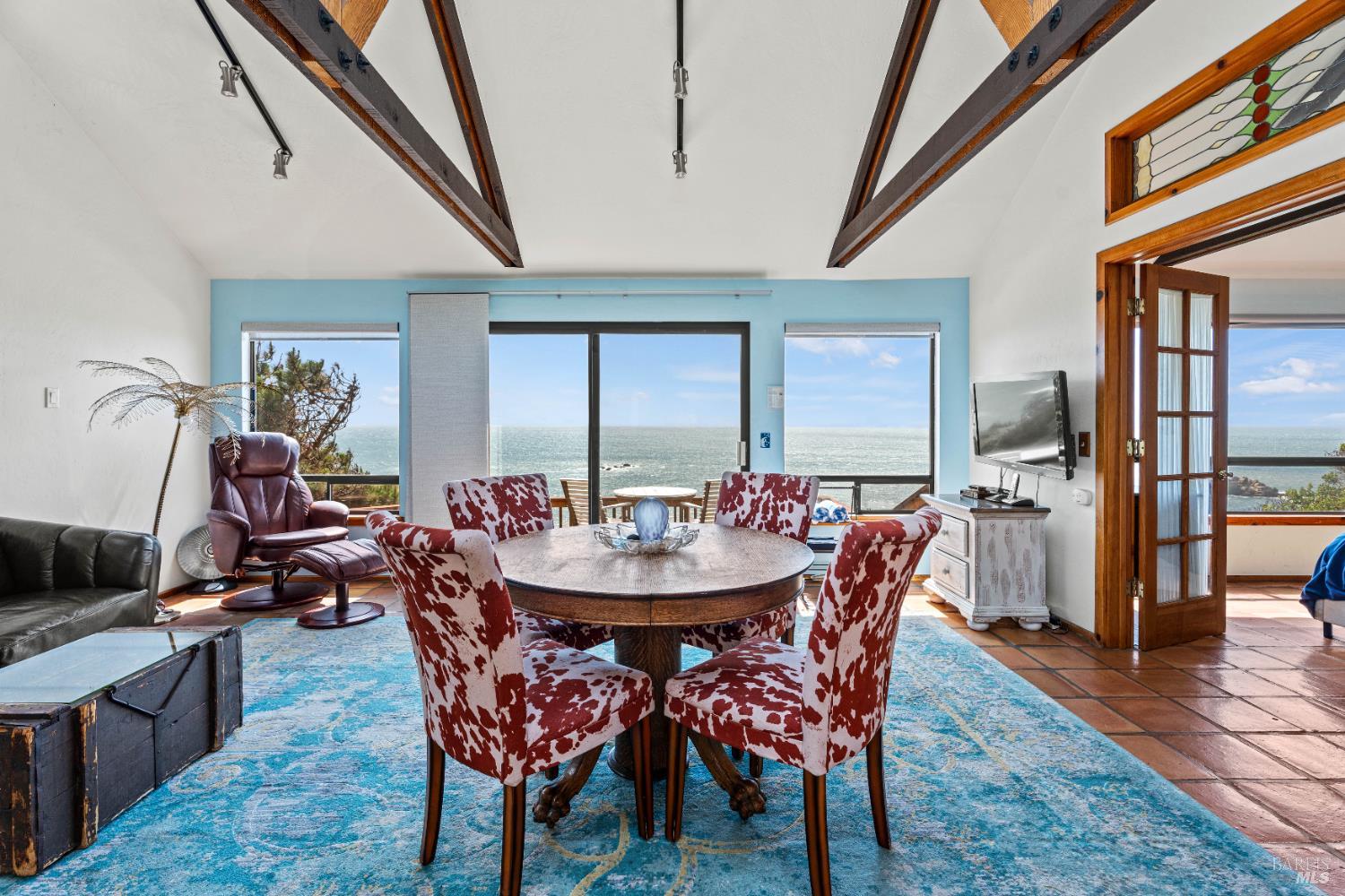 Detail Gallery Image 17 of 52 For 33500 S Highway 1 Unkn, Gualala,  CA 95445 - 3 Beds | 3 Baths