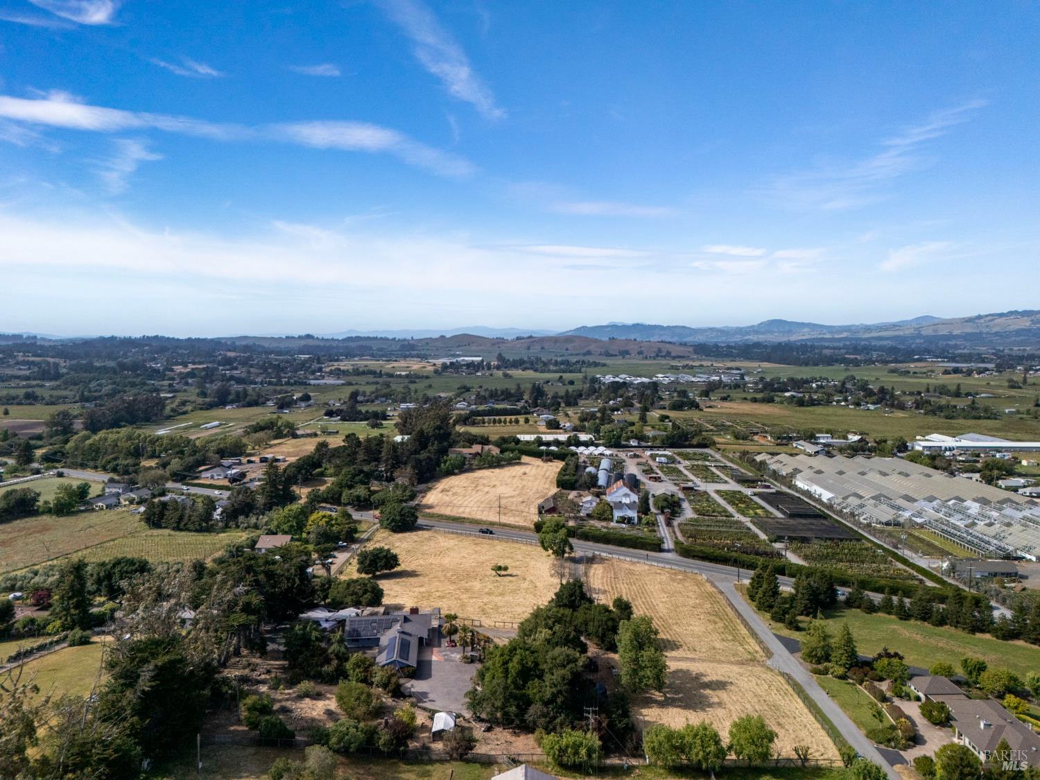 Detail Gallery Image 54 of 61 For 4335 Bodega Ave, Petaluma,  CA 95942 - 4 Beds | 3/1 Baths