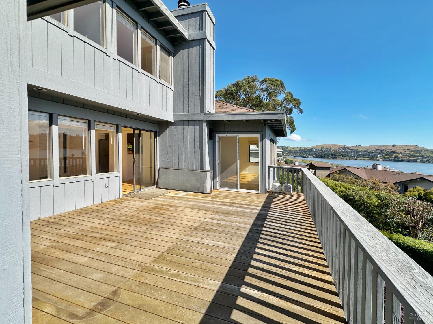 Detail Gallery Image 31 of 84 For 172 Great Circle Dr, Mill Valley,  CA 94941 - 4 Beds | 2/1 Baths